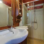 House Victoria 1 By Guide * Nerezine